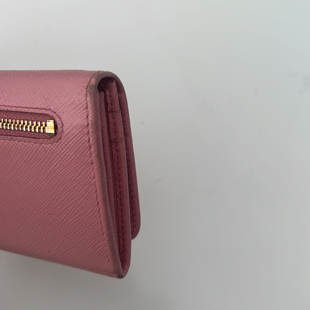 Authentic Prada Wallet with Gold Branding - Picture 6 of 7